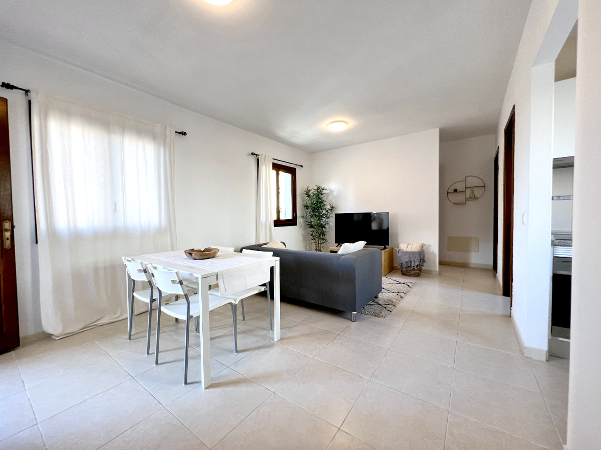 VIAJES1N - Salon comedor