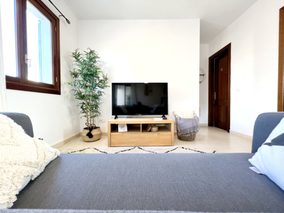 VIAJES1N - Salon con sofa