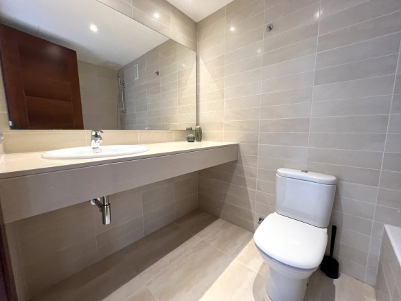 SOLA3B - Baño en suite
